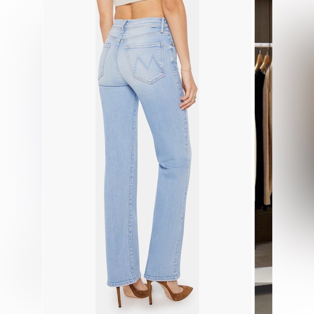MOTHER Kick It Straight Leg Relaxed Jeans in Your Turn Light Wash Denim Size 24 - Picture 2 of 11